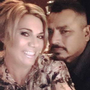 Meet your Posher, Raquel